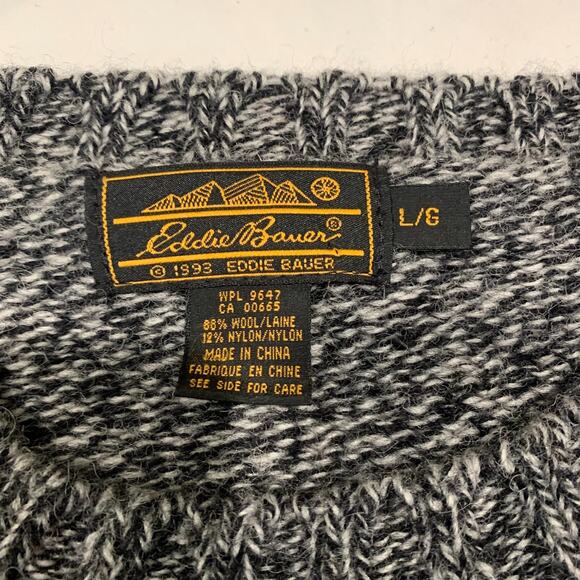 Vintage Eddie Bauer Women's Snowflake Holiday Sweater Size L Wool Office Party - Picture 7 of 9